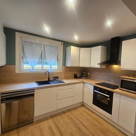 3 Ch Proche Apartment *